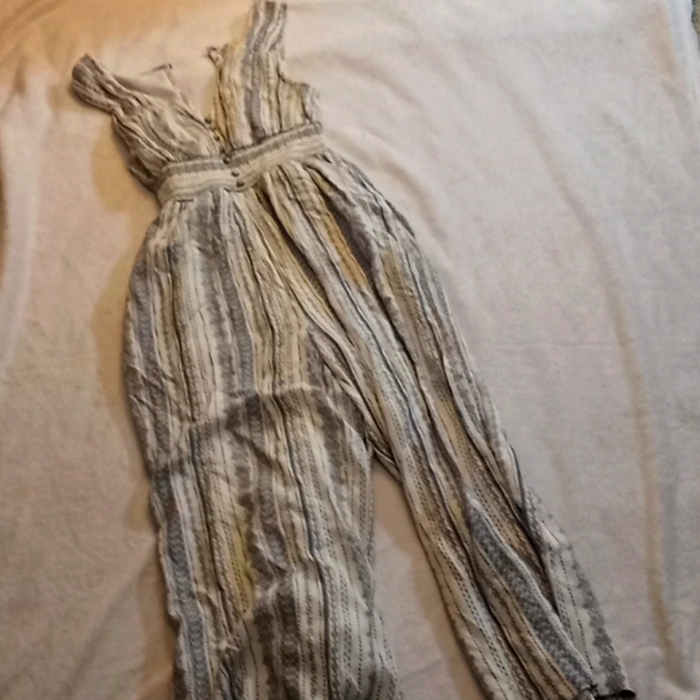 Jump suit